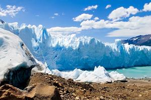 Sådan kan det have set ud mange steder i Danmark under istiden. Denne isfront, Perito Moreno Gletsjeren i Sydamerika, kan hjælpe os til at forstå hvilke istidsprocesser der skabte det danske landskab.